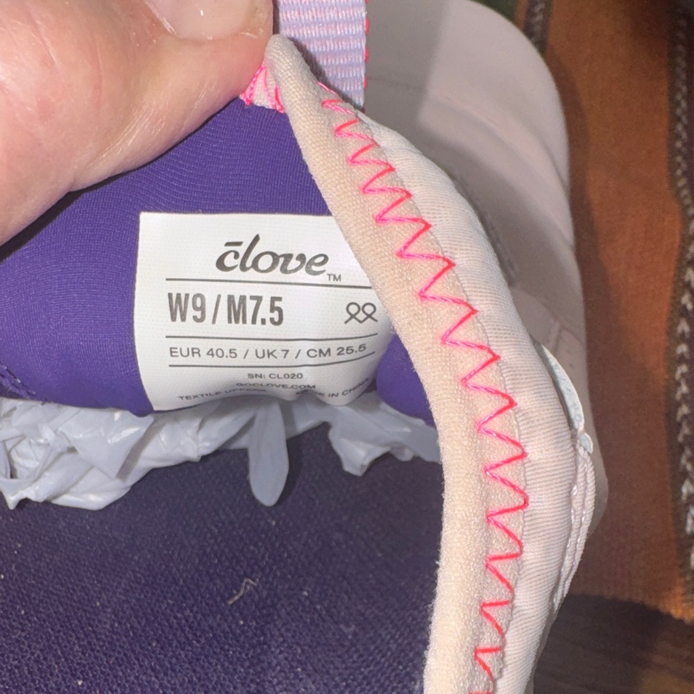 Clove Lt  Pink Nursing/Healthcare/Work Shoes W-9   M-7.5 Preowned Excellent Cond - Picture 6 of 9